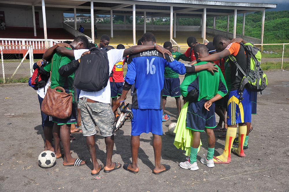 Football Dreams, Pentecostalism and Migration in Southwest Cameroon